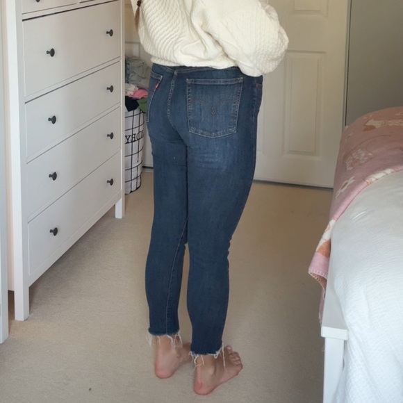 Levi's Women's Skinny Jeans - Dark Wash Blue - Picture 2 of 10